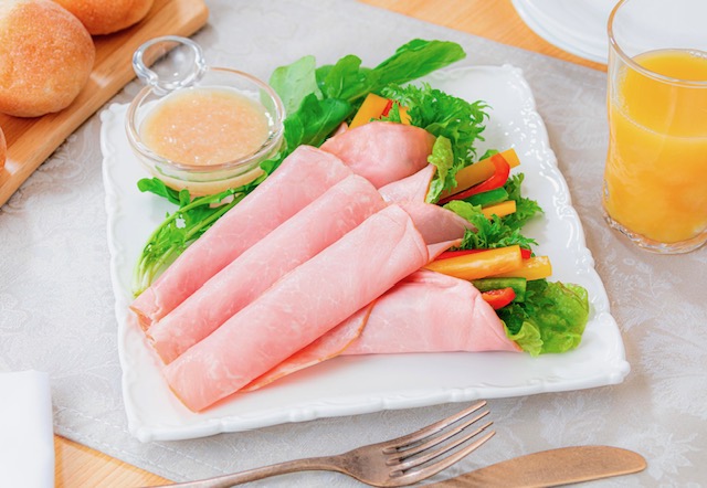 国産豚肉使用 モモハム